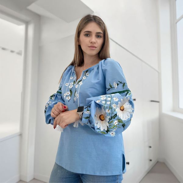 Жіноча вишиванка Boho &laquo;Romashka&raquo; блакитна, льон VW21 фото