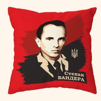 Декоративна подушка Бандера червоно-чорна &ndash; велюр DP08 фото